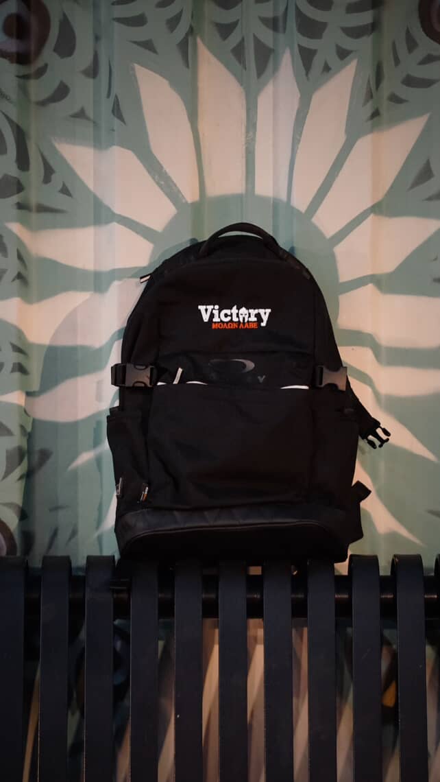 Oakley - 23L Utility Backpack - Victory