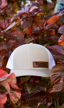 Richardson 112PM | Sand WHT Mesh Trucker Victory Patch