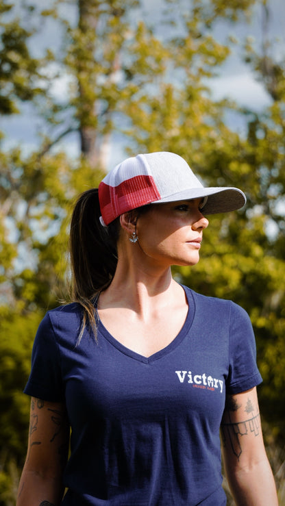 Gildan 64V00 adult V-neck T-shirt (Woman's) - Victory